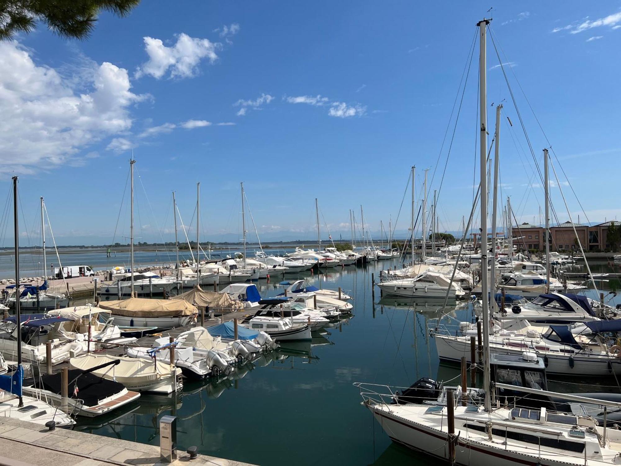 Porto San Vito Resort Grado Eksteriør billede
